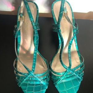Aqua blue faux crocodile skin kitten heels